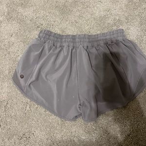 lululemon hotty hots - size 6